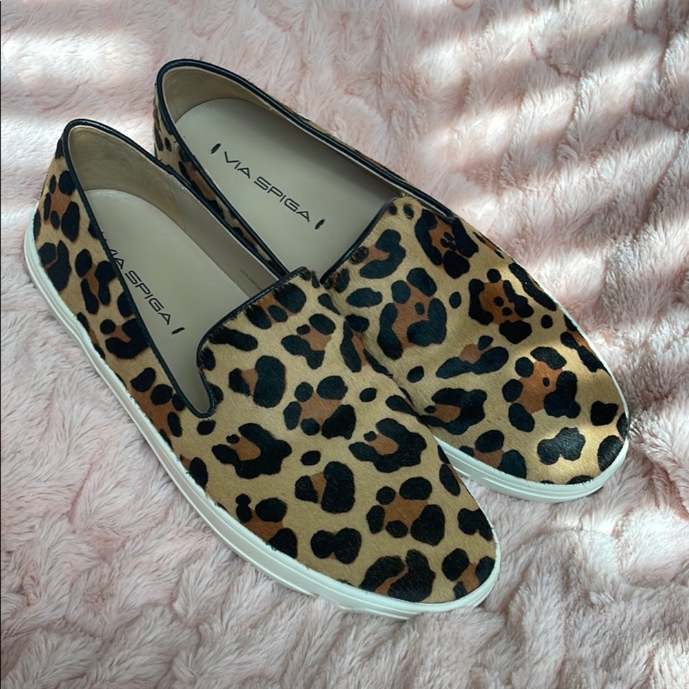 Brand New Via Spiga Brown and Black Flats with Leopard Print